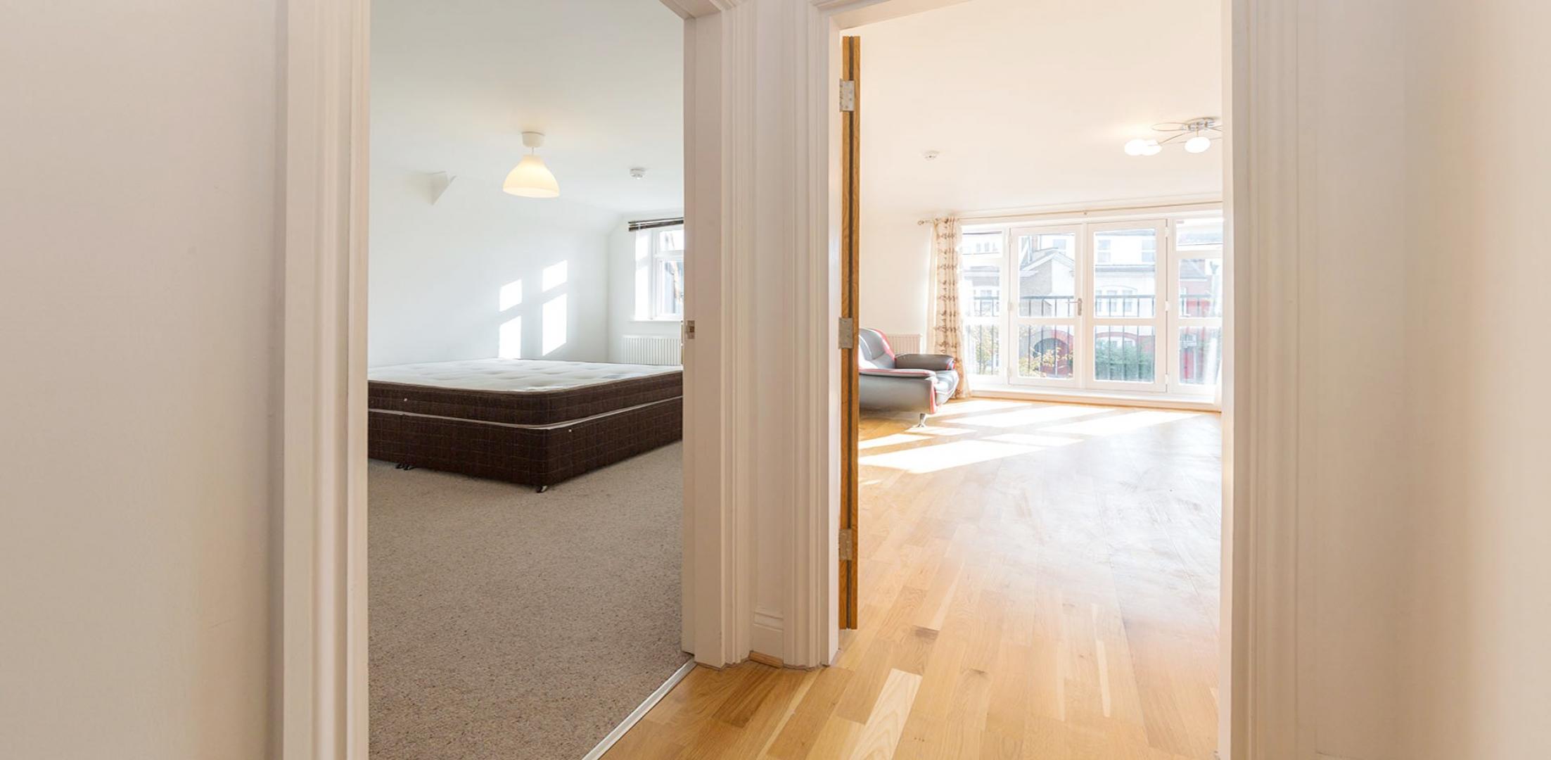 			NEW INSTRUCTION, 1 Bedroom, 1 bath, 1 reception Flat			 Heathfield Park, WILLESDEN GREEN